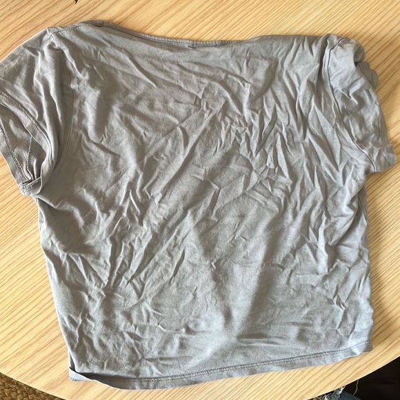 Garage Cropped T-shirt - Picture 2 of 2